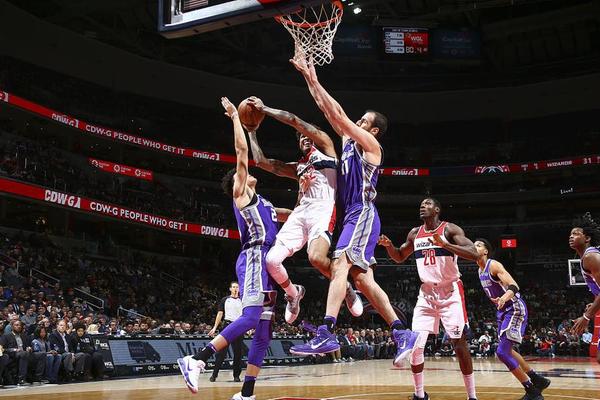 阿洛伊西回忆20年前传奇一夜：那粒点球改写澳大利亚足球（阿洛伊西忆20年前传奇之夜：那记点球改变了澳洲足球）