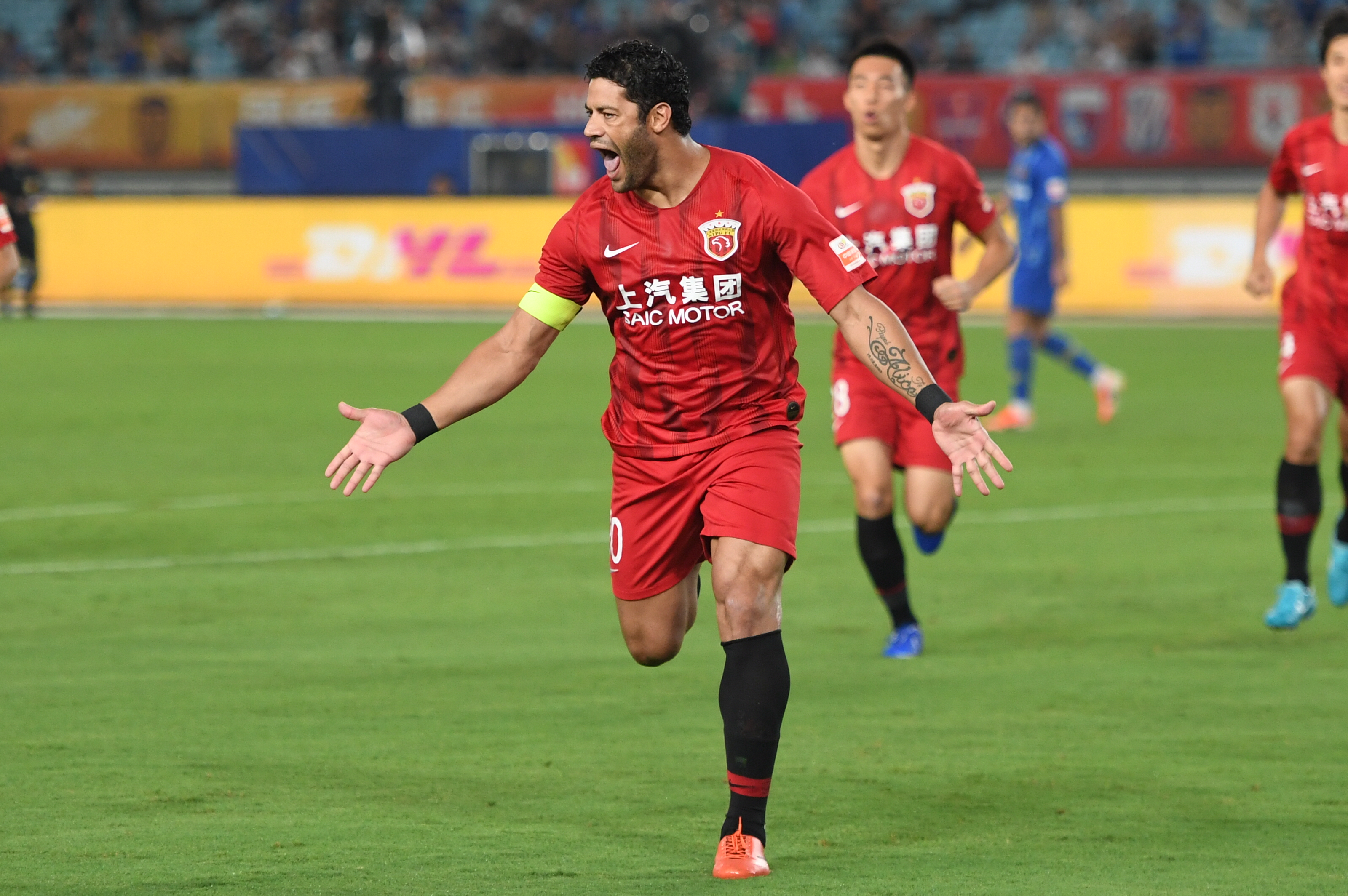 奥布拉克：巴萨能踢出完美的比赛，我们会尽全力、争取拿三分（奥布拉克：巴萨有能力踢出完美一战，我们将全力以赴力争三分）