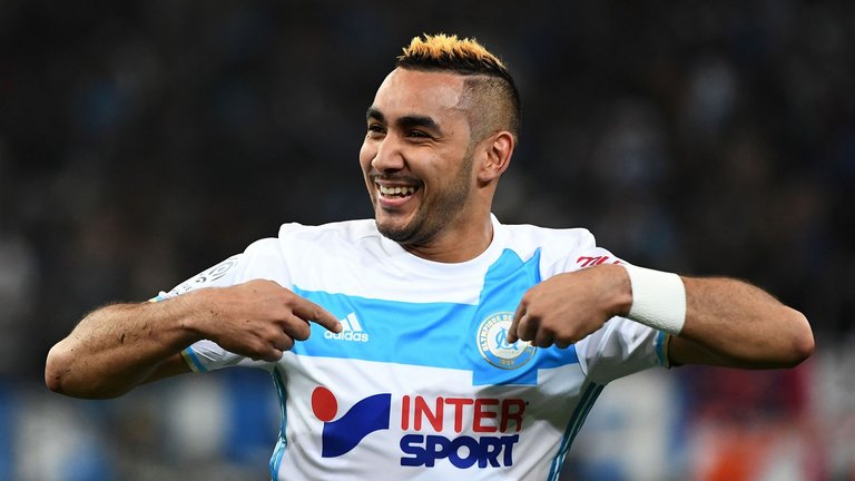 皇马齐达内战术得手轻取塞维利亚（齐达内战术奏效 皇马轻松击败塞维利亚）