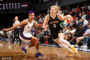 阿斯：阿诺德和卡马文加将在今天接受检查以确定各自伤情（阿斯：阿诺德与卡马文加今日接受检查，评估各自伤势）