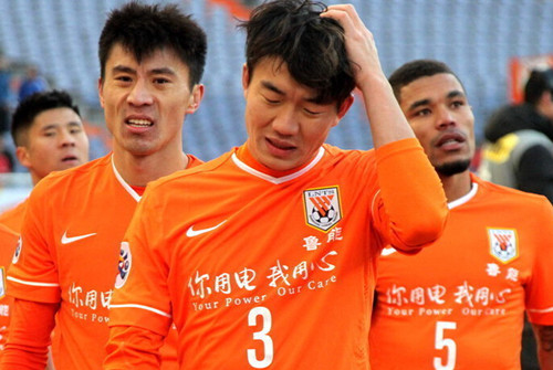 如果出战多特，B席将成为第4位达成欧冠百场的葡萄牙球员（出战多特即达成：B席将成葡萄牙第4位欧冠百场球员）