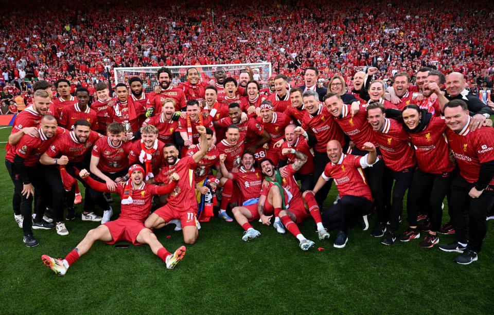 搞笑视频：足坛五大舞蹈排名，第一名猜猜看这是谁？（爆笑短片：盘点足坛五大神级舞步，冠军你绝对想不到！）